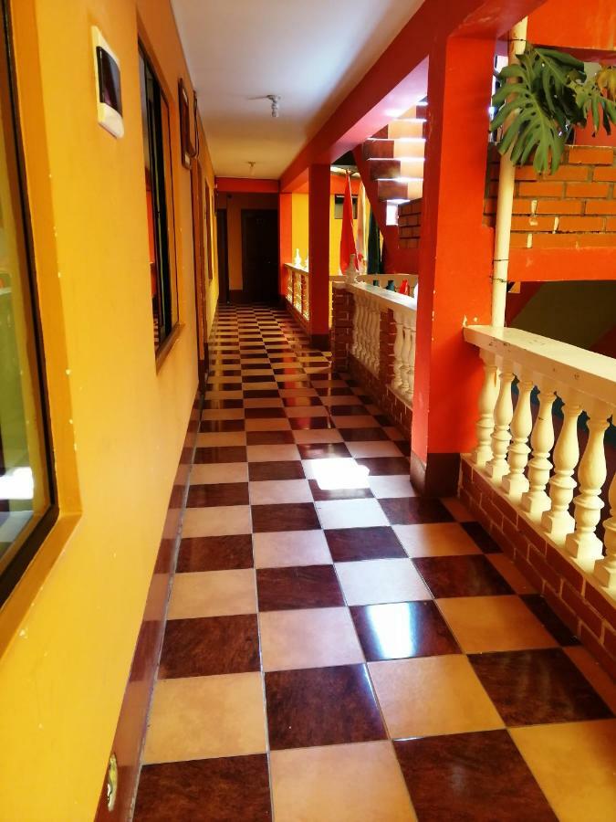 Hostal Olas Del Titicaca Copacabana (Lake Titicaca) Exterior foto